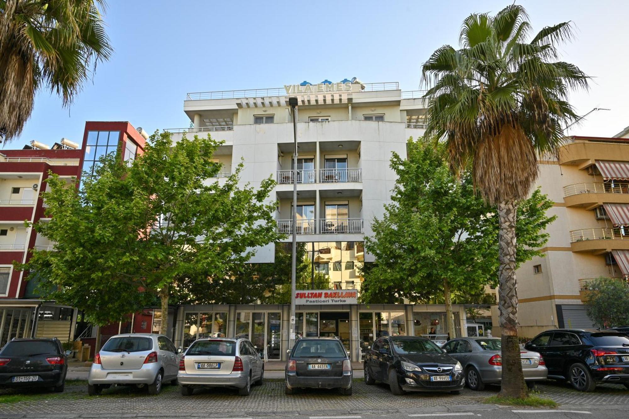 Hotel Vila Emes Durrës Eksteriør bilde